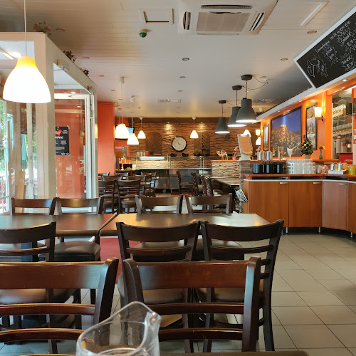 Ravintola Veli Pizzeria - Ravintola-ala