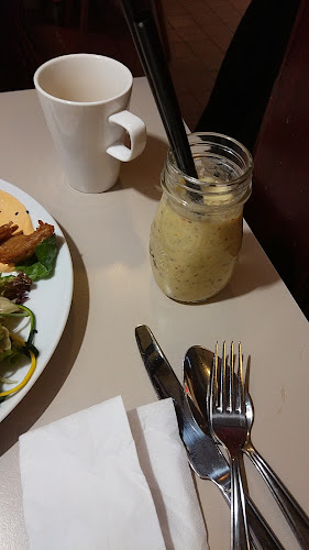 Roots Kitchen Open Times