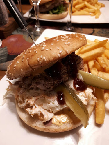 Weeruska - Ravintola-ala