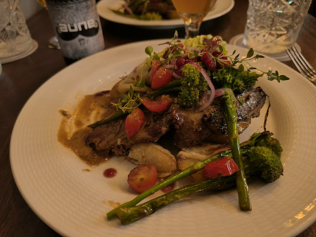 Ravintola Aune - Ravintola-ala