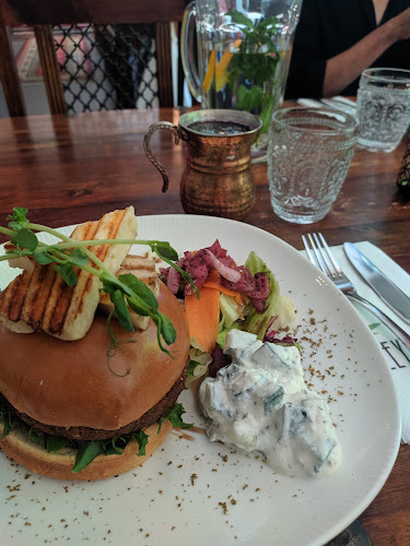 Zeytuun Kuninkaankatu Phone number