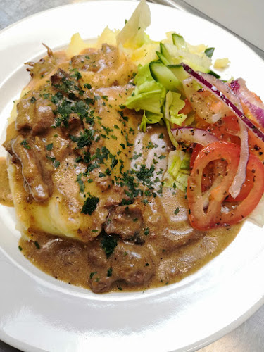 Rauman valtatie 204, 27320 Pyhäranta