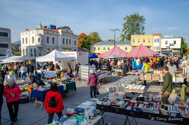 Raatihuoneen tori Tammisaaressa - Tammisaaren tori