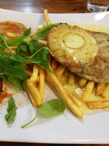 Sirin lounasravintola - Tuulos