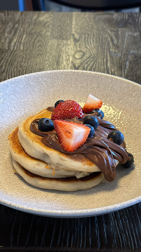 Opinii despre Restaurant Green Hippo - Töölö în Helsinki - Ravintola-ala