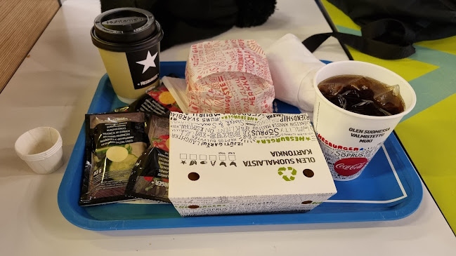 Opinii despre Hesburger Puuvilla în Pori - Ravintola-ala