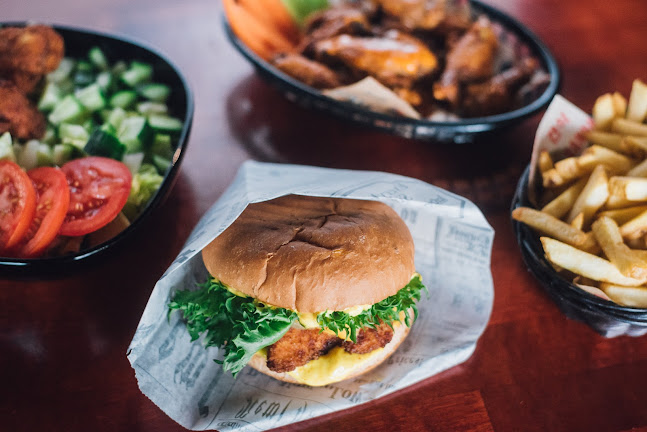 Rock Hotel & Sports Bar