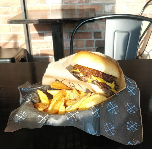 Välimerenkatu 24 Liiketila 3, 00220 Helsinki