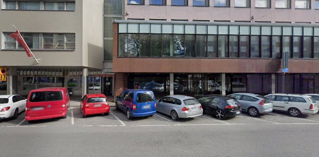 Moe’s Bistro & Bar