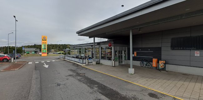Opinii despre Jäätelökioski în Perniö - Ravintola-ala