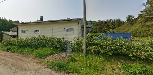 Comentarii opinii despre Maaseutu Maistuu Oy