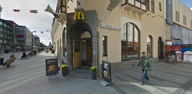 McDonald's Oulu Rotuaari - Ravintola-ala