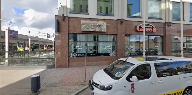 Opinii despre Café&Bar Zoomit în Rovaniemi - Ravintola-ala