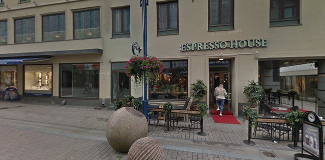 Opinii despre Espresso House Kauppakatu JKL în Jyväskylä - Ravintola-ala