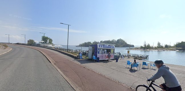 Helsingin Jäätelötehdas, Kompassitori