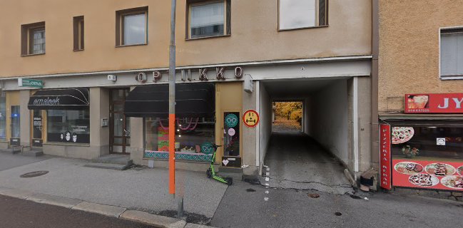 Opinii despre Jyväskylän kebab ja pizzeria în Jyväskylä - Ravintola-ala