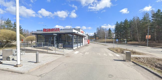 Opinii despre Hesburger Helsinki Pukinmäki în Helsinki - Ravintola-ala