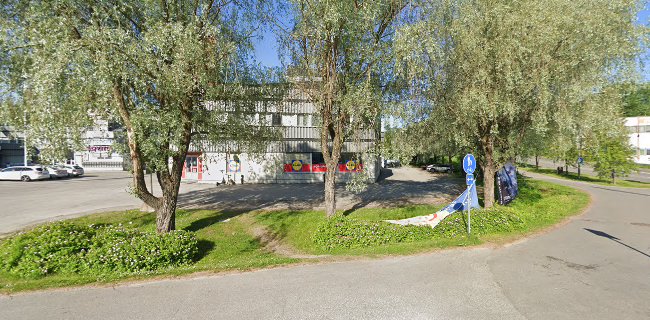 Submarine Salad & Sandwich Palokka