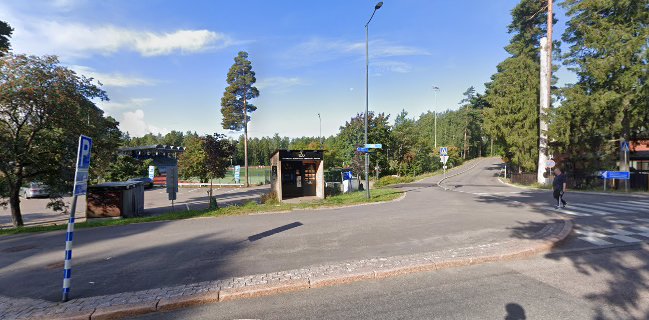 FIZZA Kauniainen Pizza-automaatti